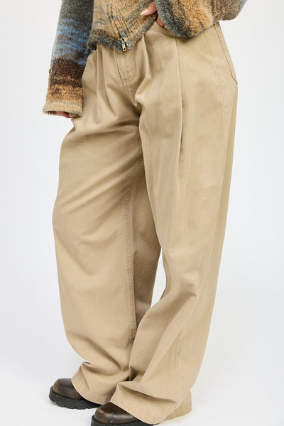 WIDE LEG PLEATED PANTS