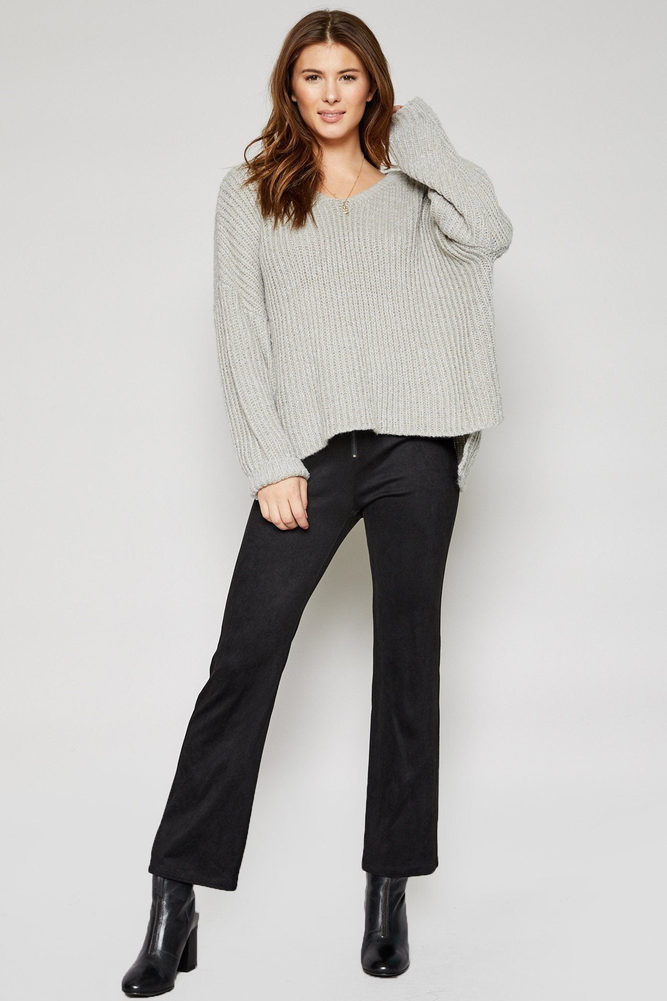 Lina Oversized Grey Sweater-Dakotas Boutique