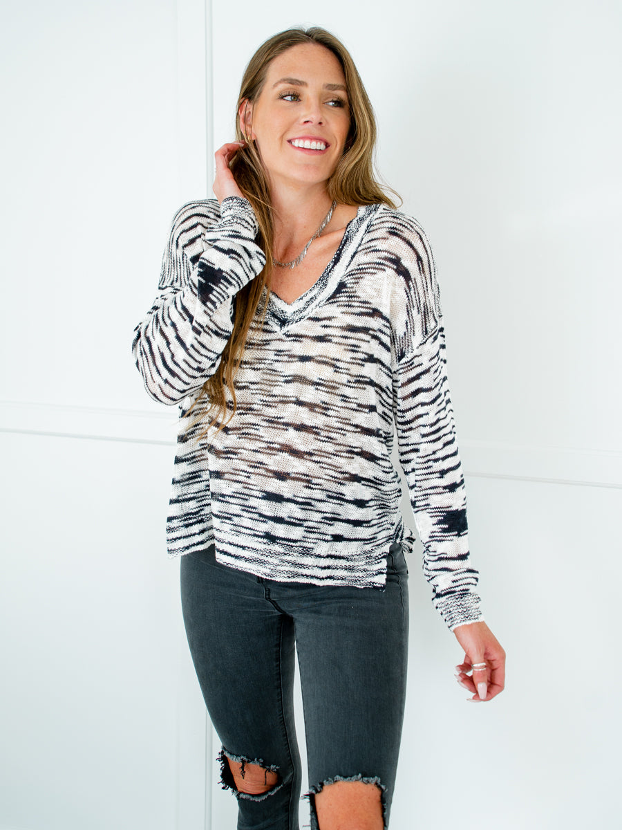 Black and White Abstract Striped Sweater-Dakotas Boutique